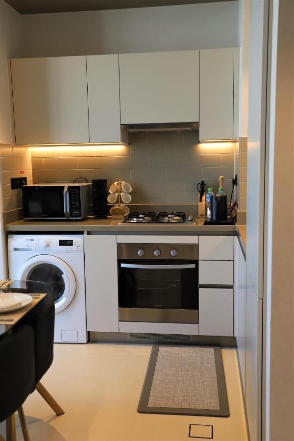 Stay By Latinem Luxury 2Br Holiday Home Cv B1309 Near Burj Khalifa Dubai Luaran gambar