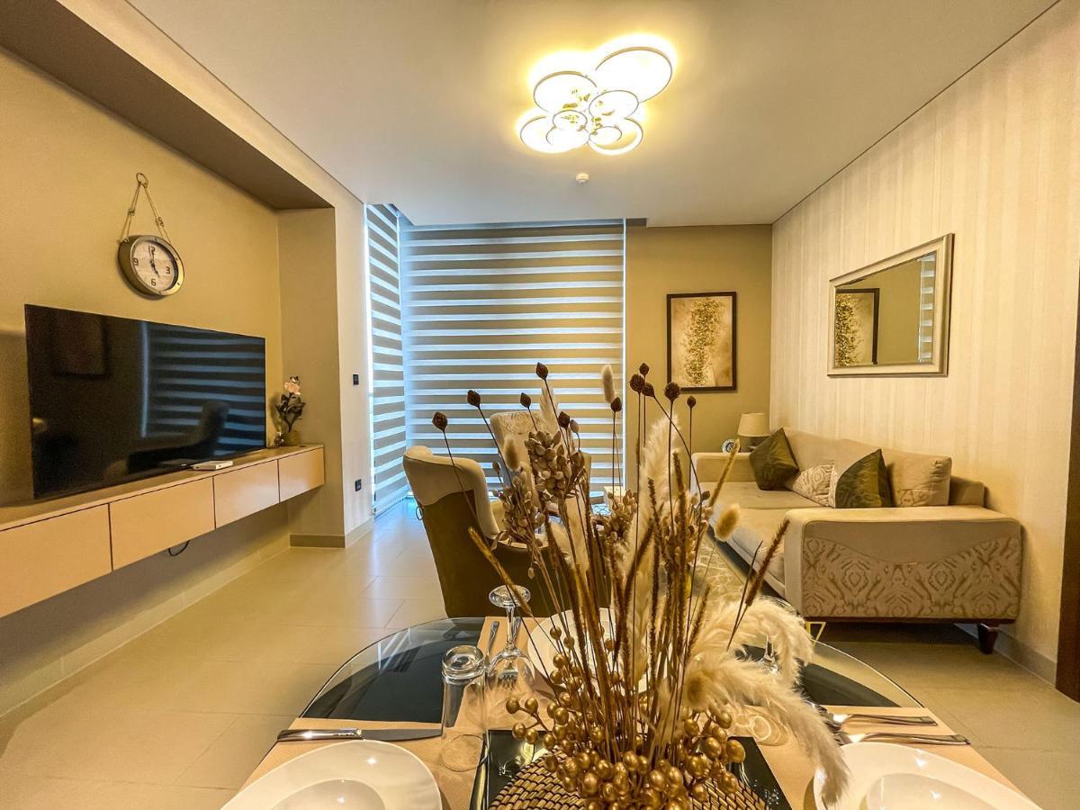 Stay By Latinem Luxury 2Br Holiday Home Cv B1309 Near Burj Khalifa Dubai Luaran gambar